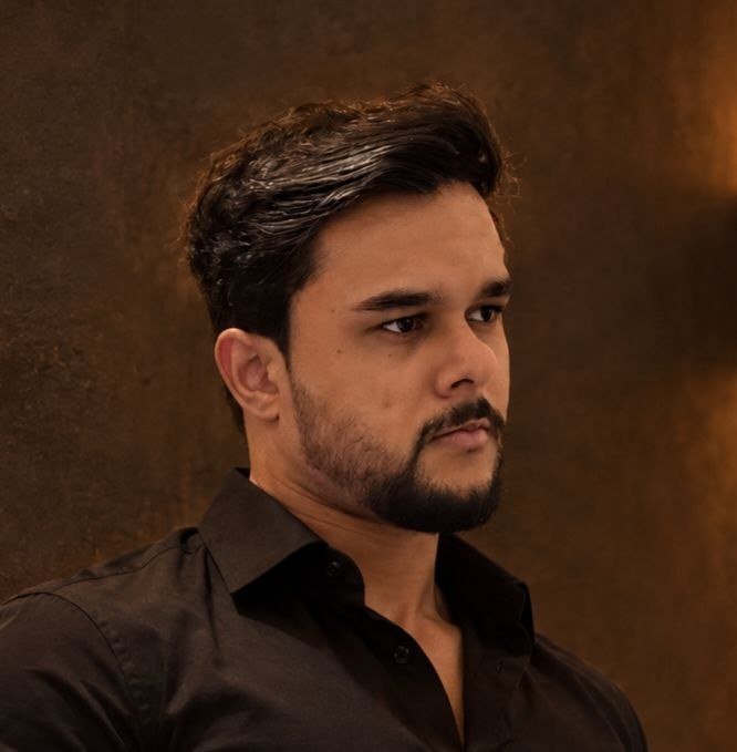 Maycon A. Cavalcante, founder of StarkWave Digital